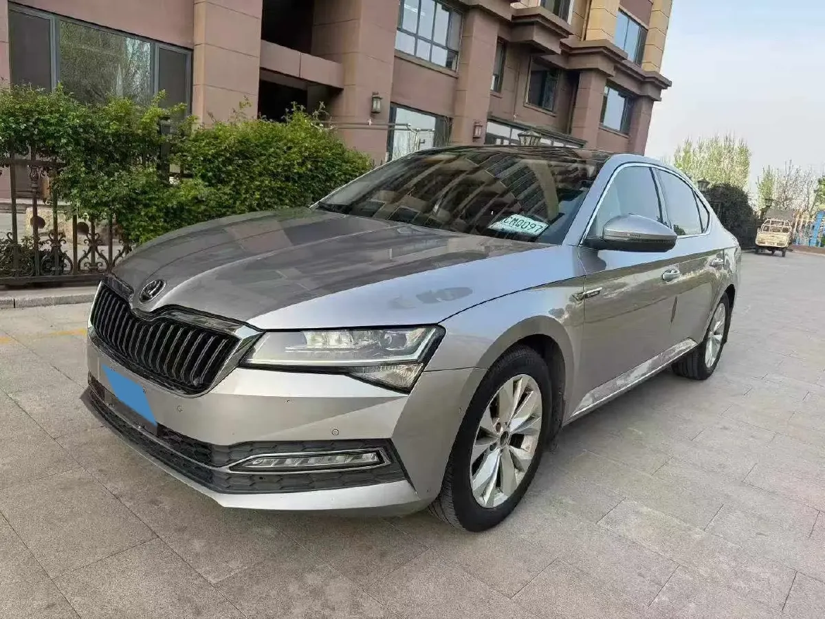 2019 Skoda Superb 1.4T 150HP L4 7DCT,autocango,china used car exporter,china ev exporter,chinese used car exporter,chinese used ev exporter