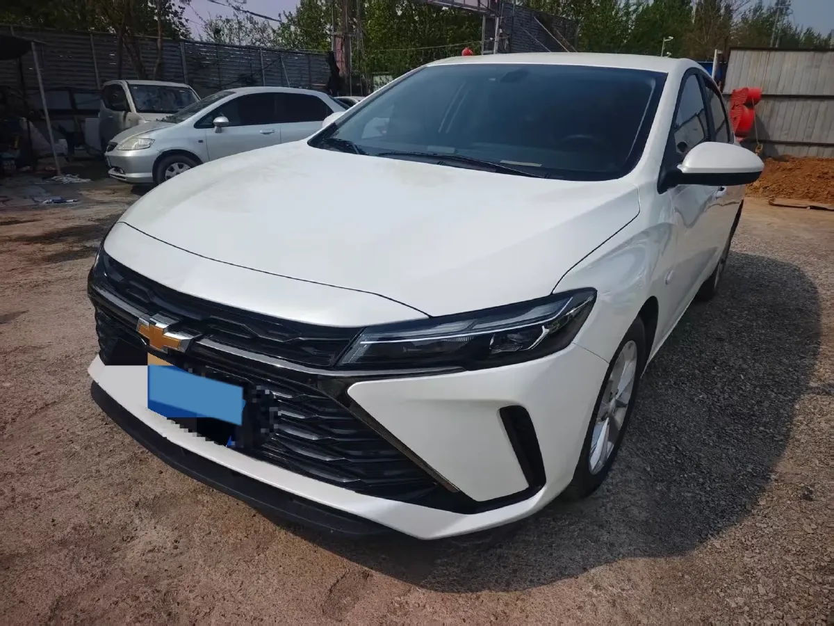 2023 Chevrolet Monza 1.5L 113HP L4 6DCT,autocango,china used car exporter,china ev exporter,chinese used car exporter,chinese used ev exporter