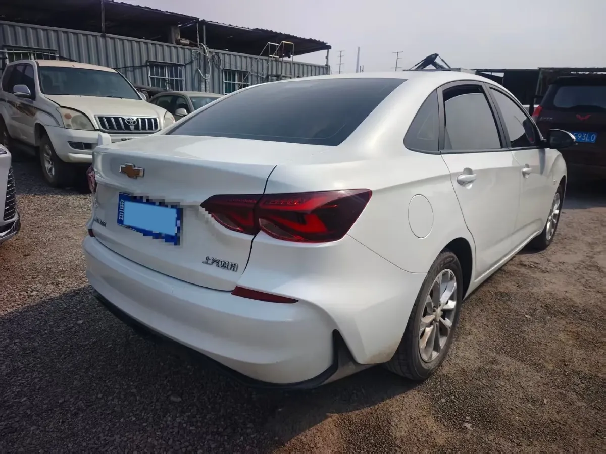 2023 Chevrolet Monza 1.5L 113HP L4 6DCT,autocango,china used car exporter,china ev exporter,chinese used car exporter,chinese used ev exporter