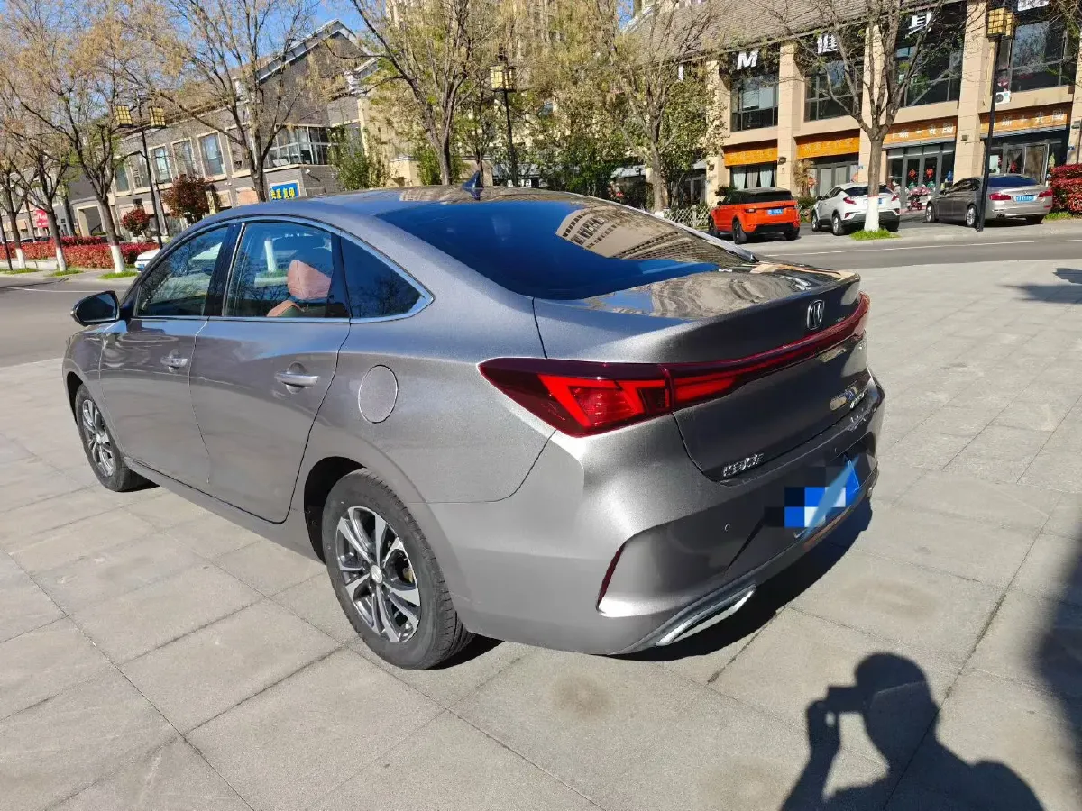 2022 ChangAn Eado 1.4T 160HP L4 7DCT,autocango,china used car exporter,china ev exporter,chinese used car exporter,chinese used ev exporter