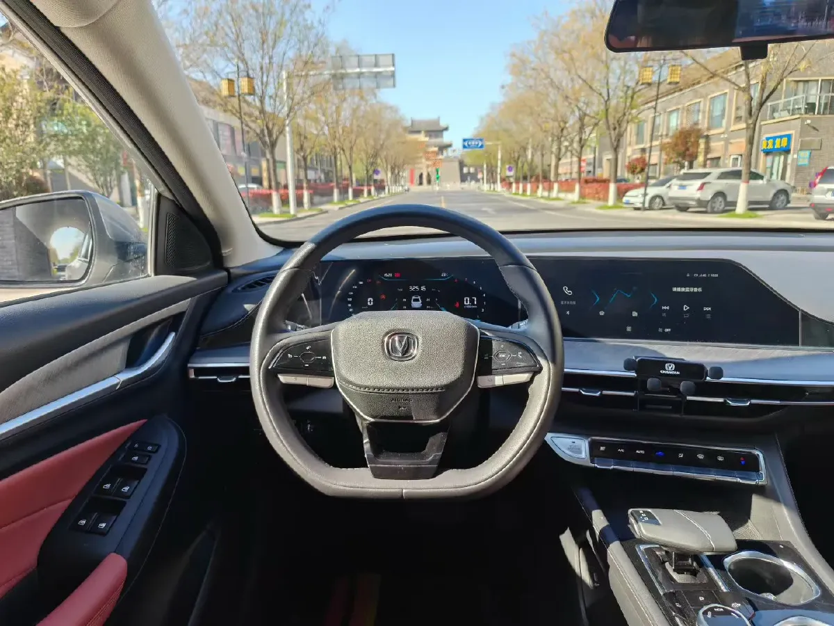 2022 ChangAn Eado 1.4T 160HP L4 7DCT,autocango,china used car exporter,china ev exporter,chinese used car exporter,chinese used ev exporter