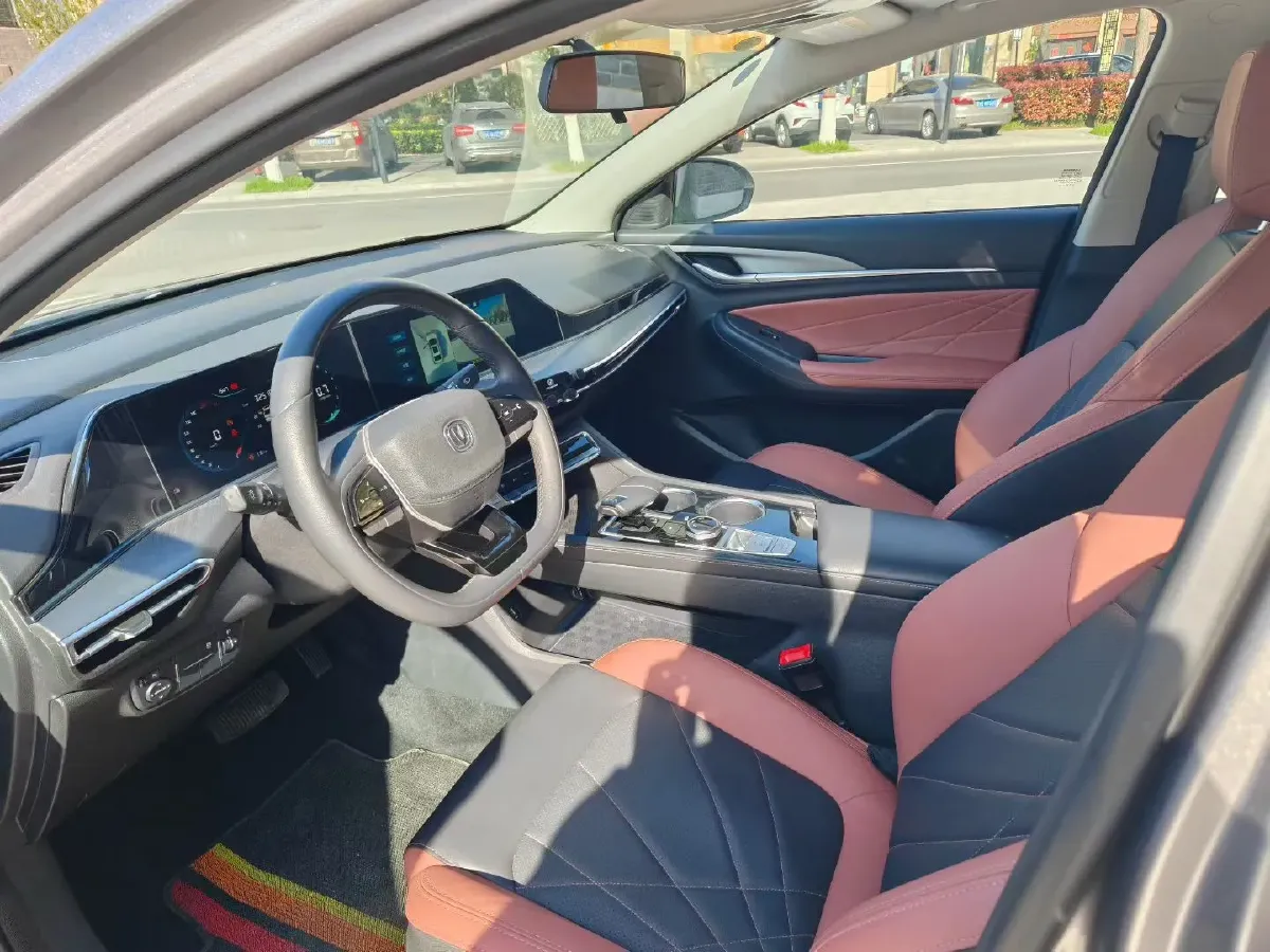 2022 ChangAn Eado 1.4T 160HP L4 7DCT,autocango,china used car exporter,china ev exporter,chinese used car exporter,chinese used ev exporter