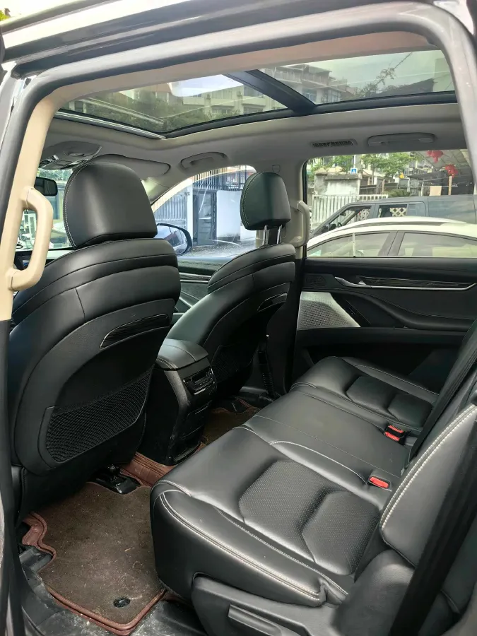 2017 MAXUS D90 2.0T 224HP L4 6AT,autocango,china used car exporter,china ev exporter,chinese used car exporter,chinese used ev exporter