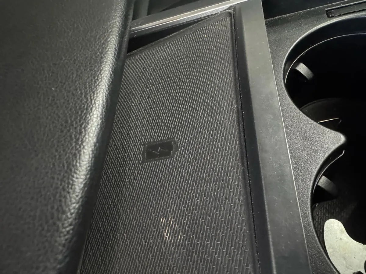 2020 HongQi H5 1.5T 169HP L4 7DCT,autocango,china used car exporter,china ev exporter,chinese used car exporter,chinese used ev exporter