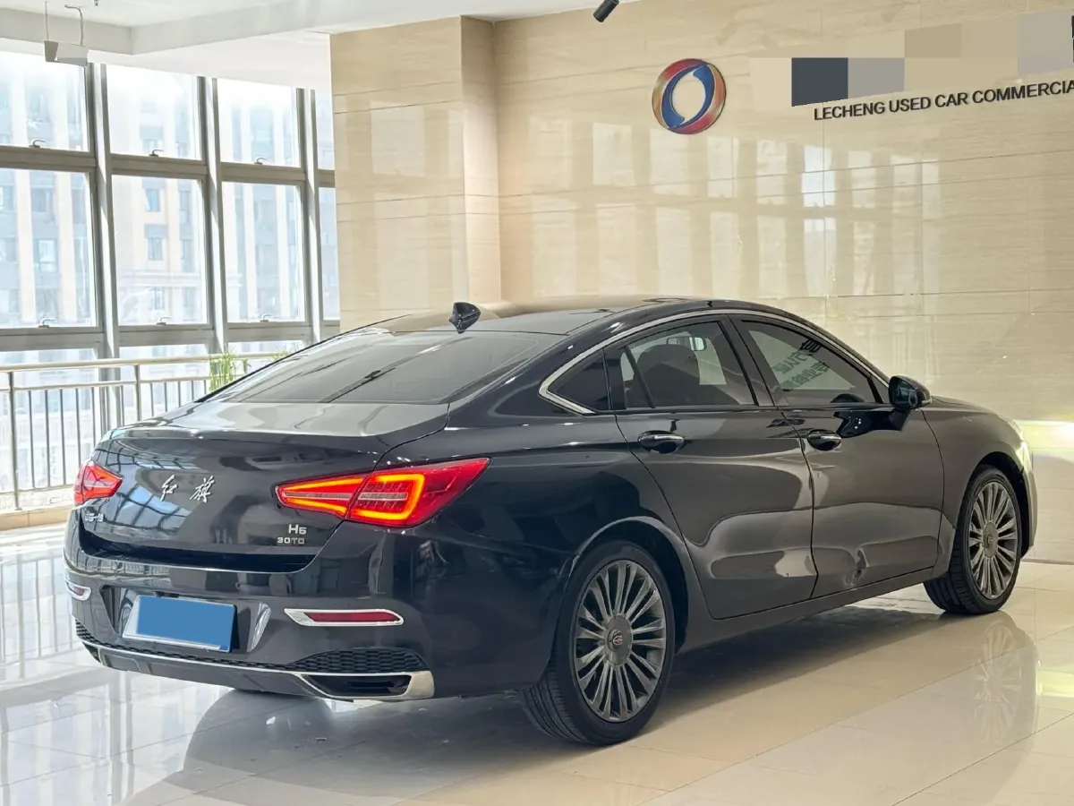 2020 HongQi H5 1.5T 169HP L4 7DCT,autocango,china used car exporter,china ev exporter,chinese used car exporter,chinese used ev exporter