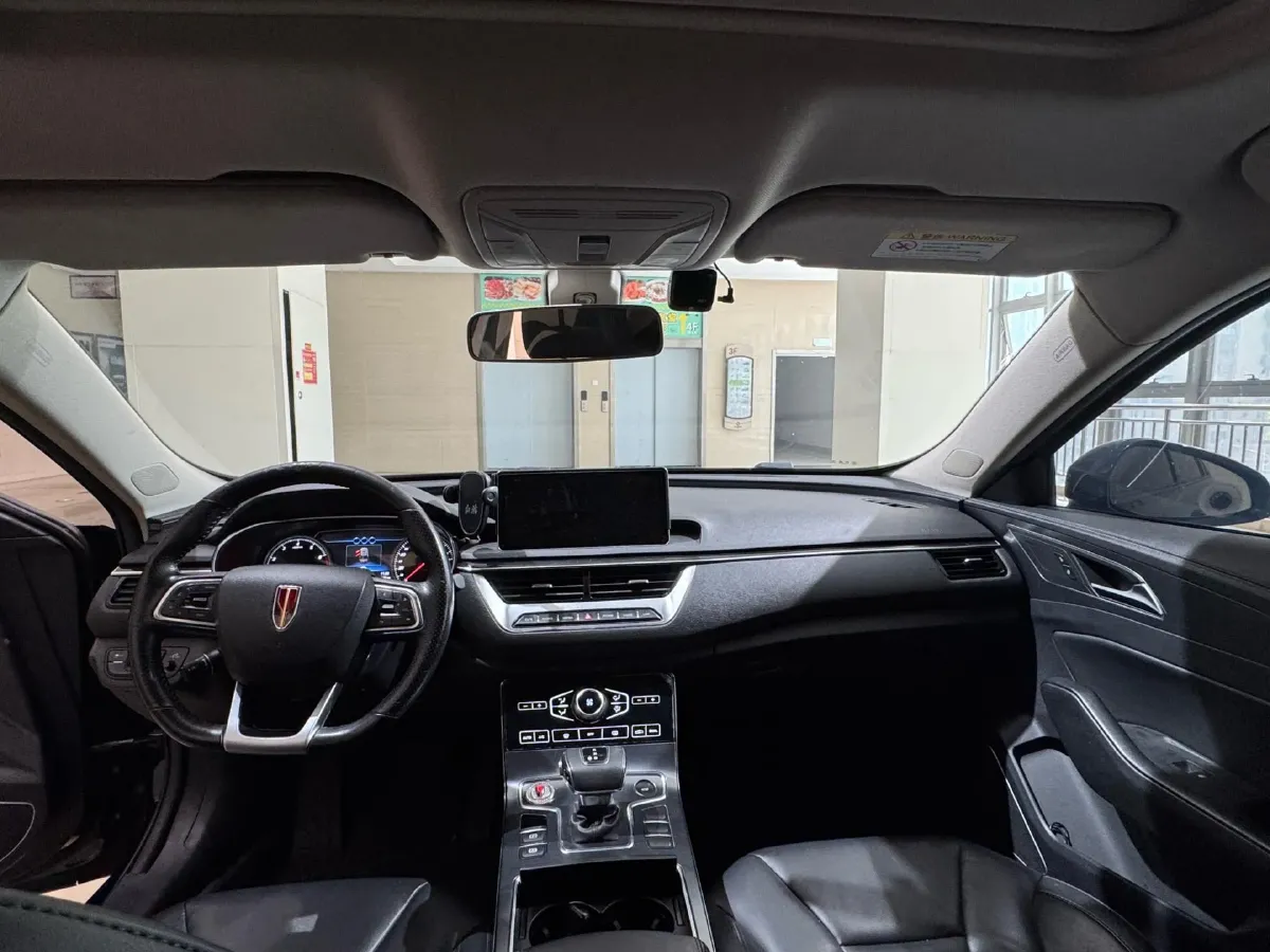 2020 HongQi H5 1.5T 169HP L4 7DCT,autocango,china used car exporter,china ev exporter,chinese used car exporter,chinese used ev exporter