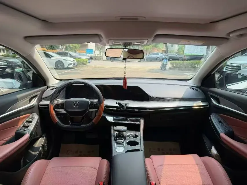 2025 ChangAn Eado 1.4T 160HP L4 7DCT,autocango,china used car exporter,china ev exporter,chinese used car exporter,chinese used ev exporter