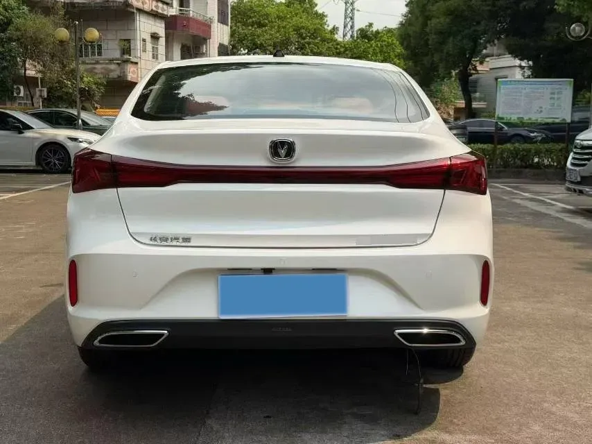 2025 ChangAn Eado 1.4T 160HP L4 7DCT,autocango,china used car exporter,china ev exporter,chinese used car exporter,chinese used ev exporter