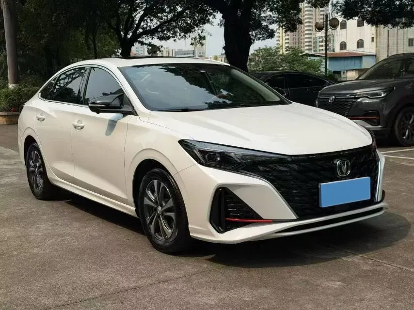 2025 ChangAn Eado 1.4T 160HP L4 7DCT,autocango,china used car exporter,china ev exporter,chinese used car exporter,chinese used ev exporter