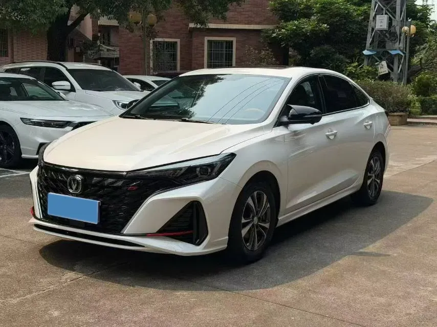 2025 ChangAn Eado 1.4T 160HP L4 7DCT,autocango,china used car exporter,china ev exporter,chinese used car exporter,chinese used ev exporter
