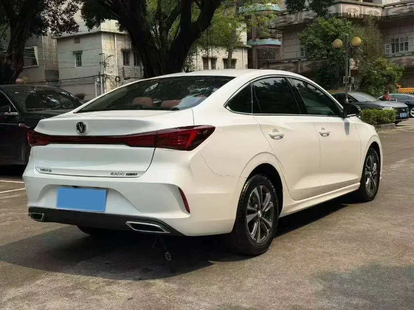 2025 ChangAn Eado 1.4T 160HP L4 7DCT,autocango,china used car exporter,china ev exporter,chinese used car exporter,chinese used ev exporter