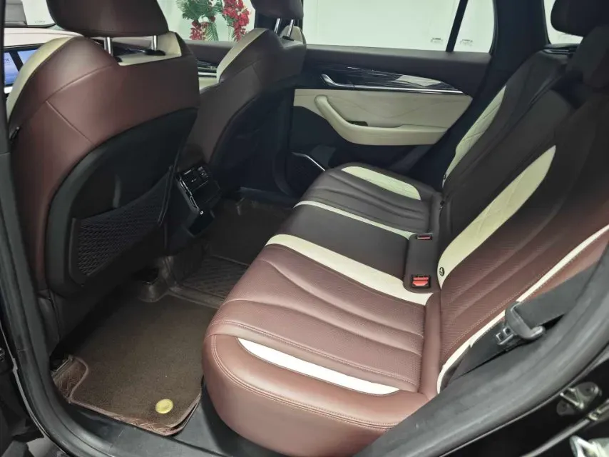 2024 Geely Monjaro 2.0T 238HP L4 8AT,autocango,china used car exporter,china ev exporter,chinese used car exporter,chinese used ev exporter