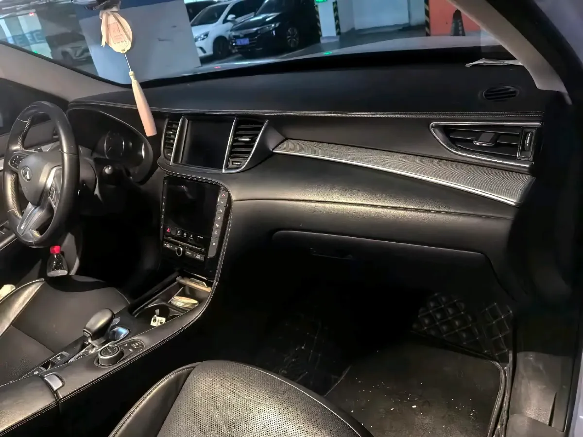 2020 Infiniti QX50 2.0T 272HP L4 CVT,autocango,china used car exporter,china ev exporter,chinese used car exporter,chinese used ev exporter