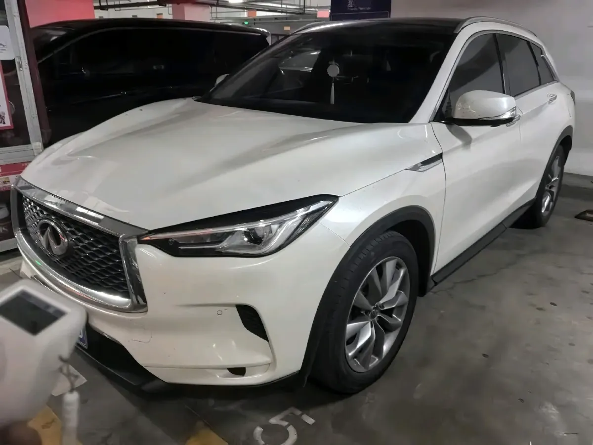 2020 Infiniti QX50 2.0T 272HP L4 CVT,autocango,china used car exporter,china ev exporter,chinese used car exporter,chinese used ev exporter
