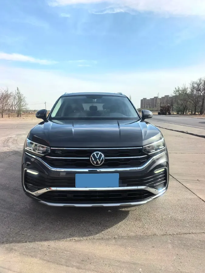 2020 Volkswagen Tayron X 2.0T 186HP L4 7DCT,autocango,china used car exporter,china ev exporter,chinese used car exporter,chinese used ev exporter