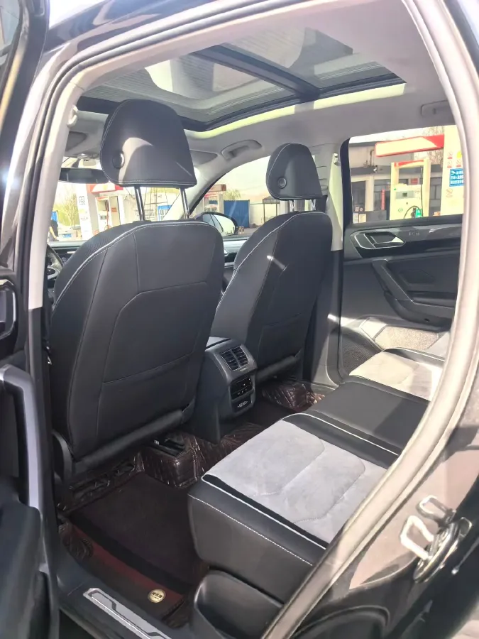 2020 Volkswagen Tayron X 2.0T 186HP L4 7DCT,autocango,china used car exporter,china ev exporter,chinese used car exporter,chinese used ev exporter