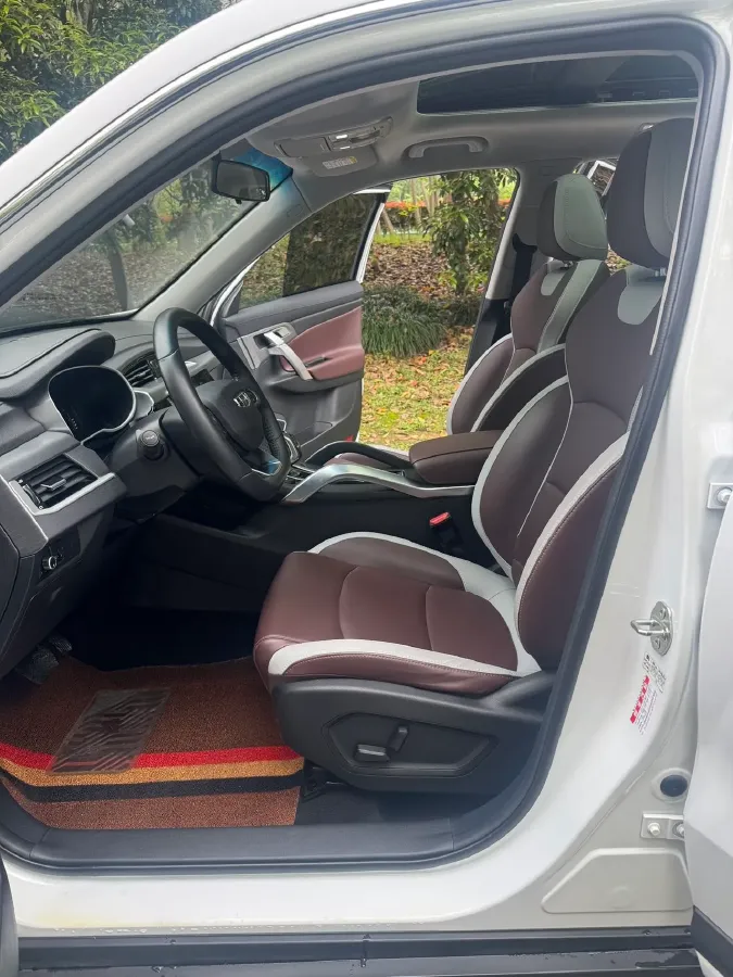 2022 Geely Azkarra 1.8T 184HP L4 7DCT,autocango,china used car exporter,china ev exporter,chinese used car exporter,chinese used ev exporter