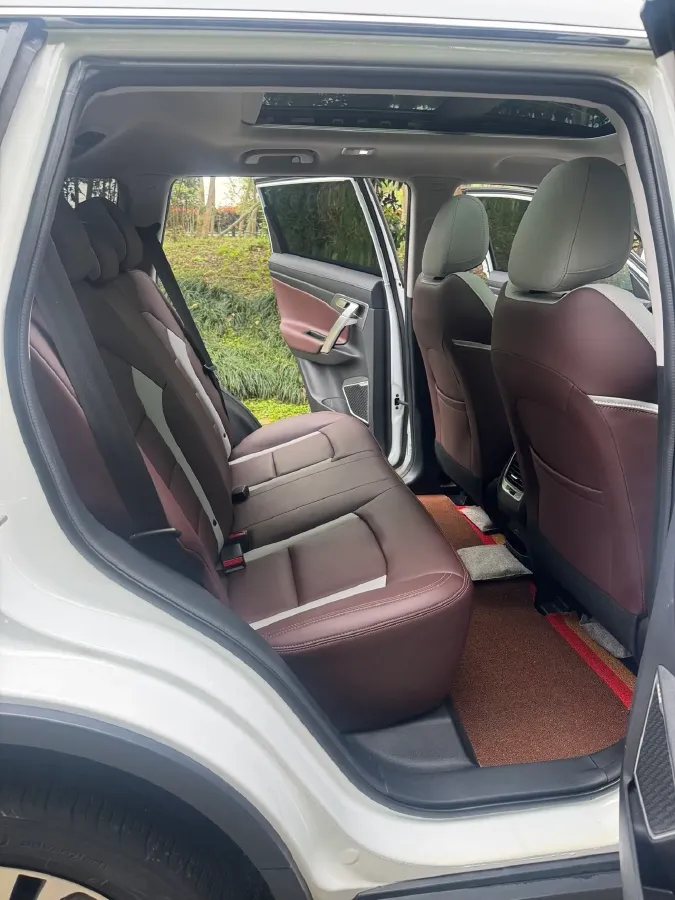 2022 Geely Azkarra 1.8T 184HP L4 7DCT,autocango,china used car exporter,china ev exporter,chinese used car exporter,chinese used ev exporter