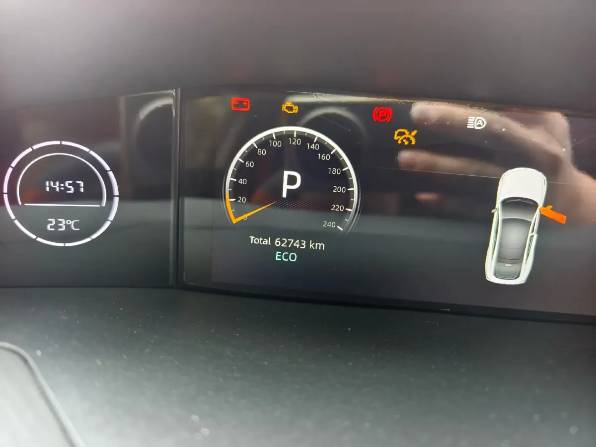 2022 ChangAn UNI-V 1.5T 188HP L4 7DCT,autocango,china used car exporter,china ev exporter,chinese used car exporter,chinese used ev exporter