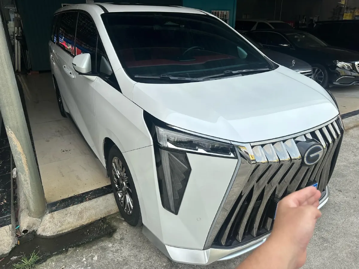 2024 GAC Trumpchi M8 2.0T 252HP L4 8AT,autocango,china used car exporter,china ev exporter,chinese used car exporter,chinese used ev exporter