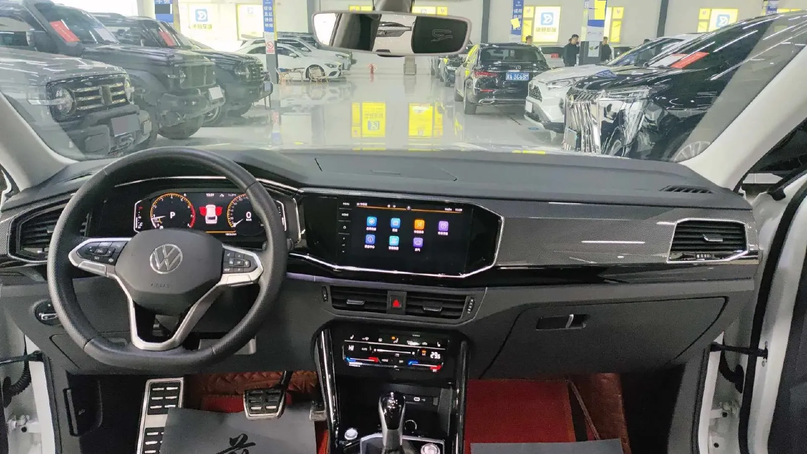 2020 Volkswagen Tayron X 2.0T 186HP L4 7DCT,autocango,china used car exporter,china ev exporter,chinese used car exporter,chinese used ev exporter