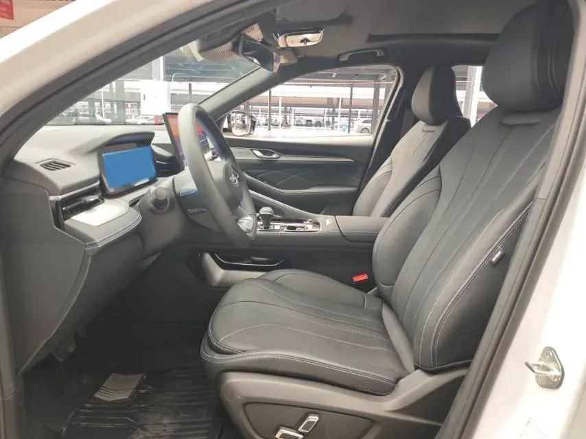 2025 Geely Preface 1.5T 181HP L4 7DCT,autocango,china used car exporter,china ev exporter,chinese used car exporter,chinese used ev exporter