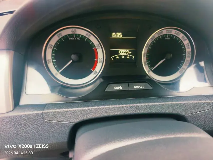 2018 Skoda Rapid 1.6L 110HP L4 6AT,autocango,china used car exporter,china ev exporter,chinese used car exporter,chinese used ev exporter