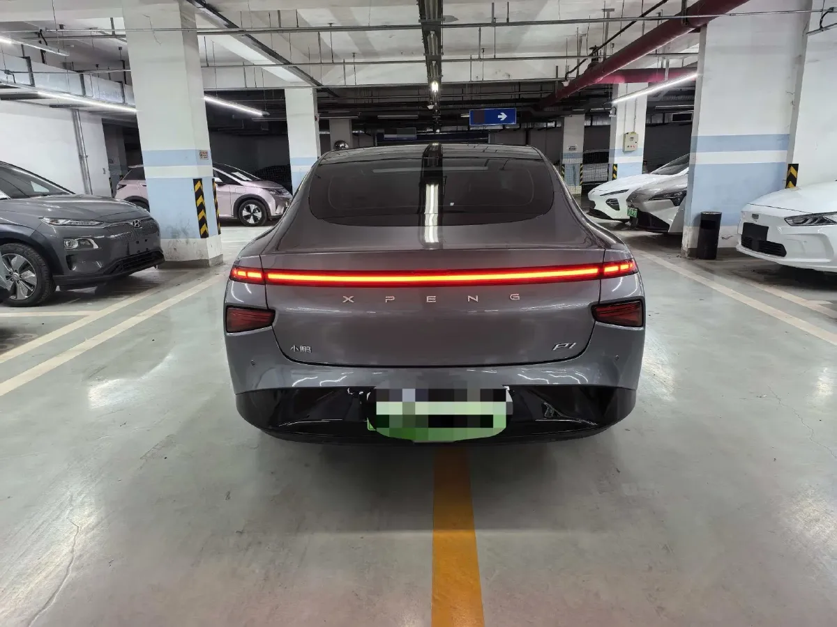 2020 Xpeng P7 BEV 70.8KWH,autocango,china used car exporter,china ev exporter,chinese used car exporter,chinese used ev exporter