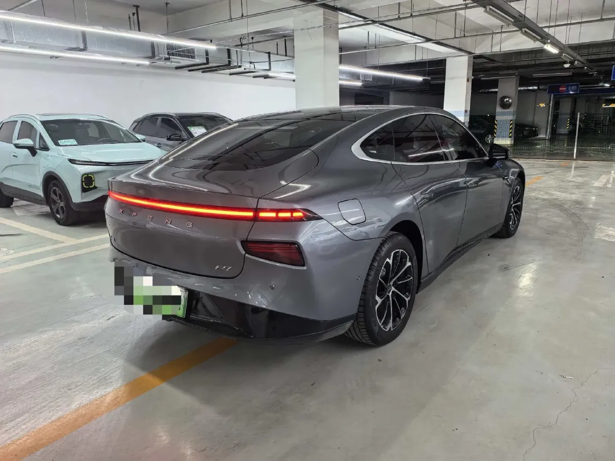 2020 Xpeng P7 BEV 70.8KWH,autocango,china used car exporter,china ev exporter,chinese used car exporter,chinese used ev exporter