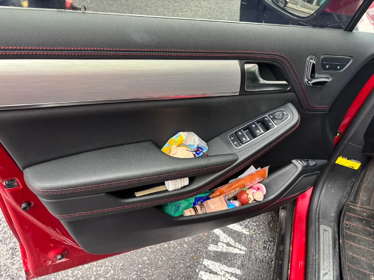 2018 BYD Tang 2.0T 205HP L4 6DCT PHEV 19.96KWH,autocango,china used car exporter,china ev exporter,chinese used car exporter,chinese used ev exporter