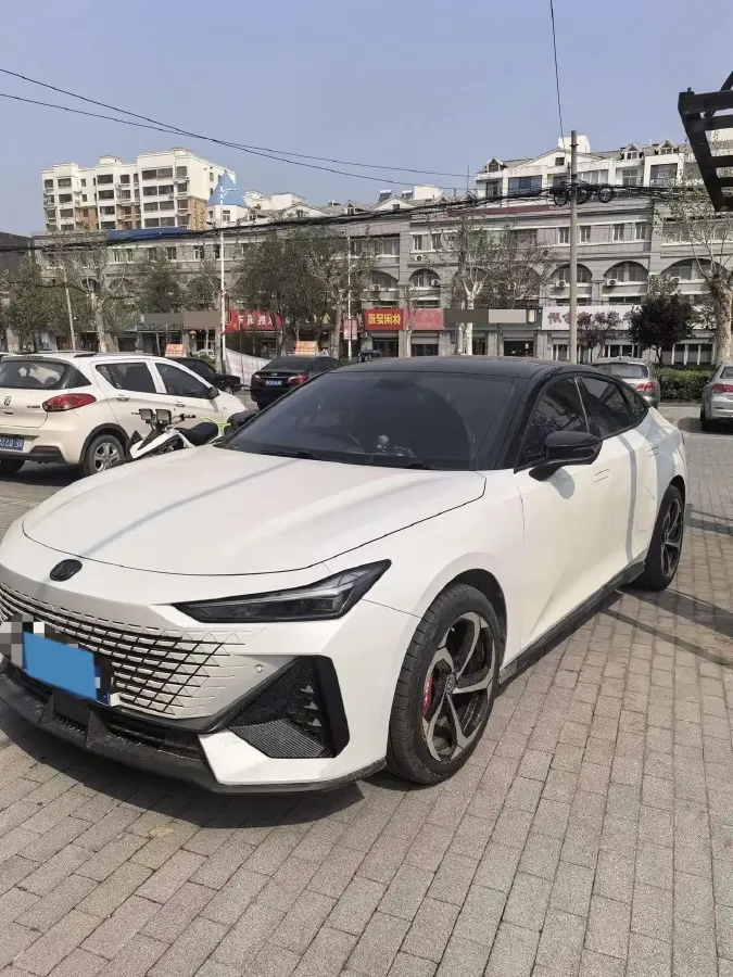 2022 ChangAn UNI-V 1.5T 188HP L4 7DCT,autocango,china used car exporter,china ev exporter,chinese used car exporter,chinese used ev exporter