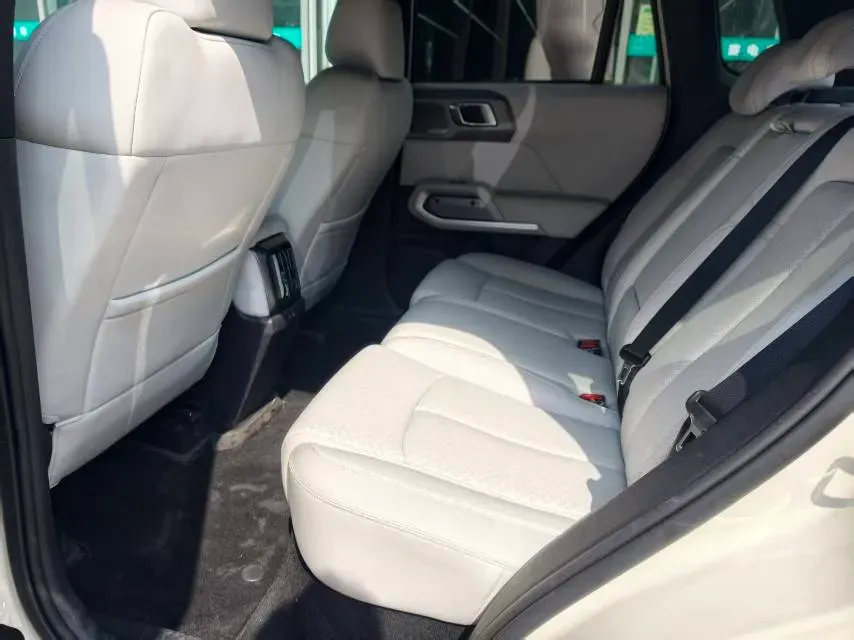 2025 FangChengBao Tai 3 BEV,autocango,china used car exporter,china ev exporter,chinese used car exporter,chinese used ev exporter