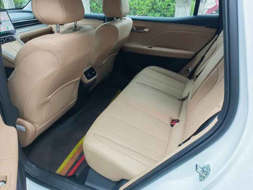 2026 Aion AION i60 REEV 101HP REEV,autocango,china used car exporter,china ev exporter,chinese used car exporter,chinese used ev exporter