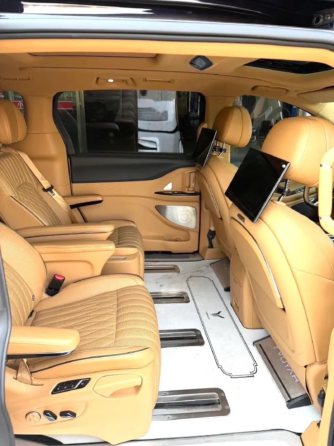 2022 Voyah Dream 1.5T 136HP L4 PHEV 25.57KWH,autocango,china used car exporter,china ev exporter,chinese used car exporter,chinese used ev exporter