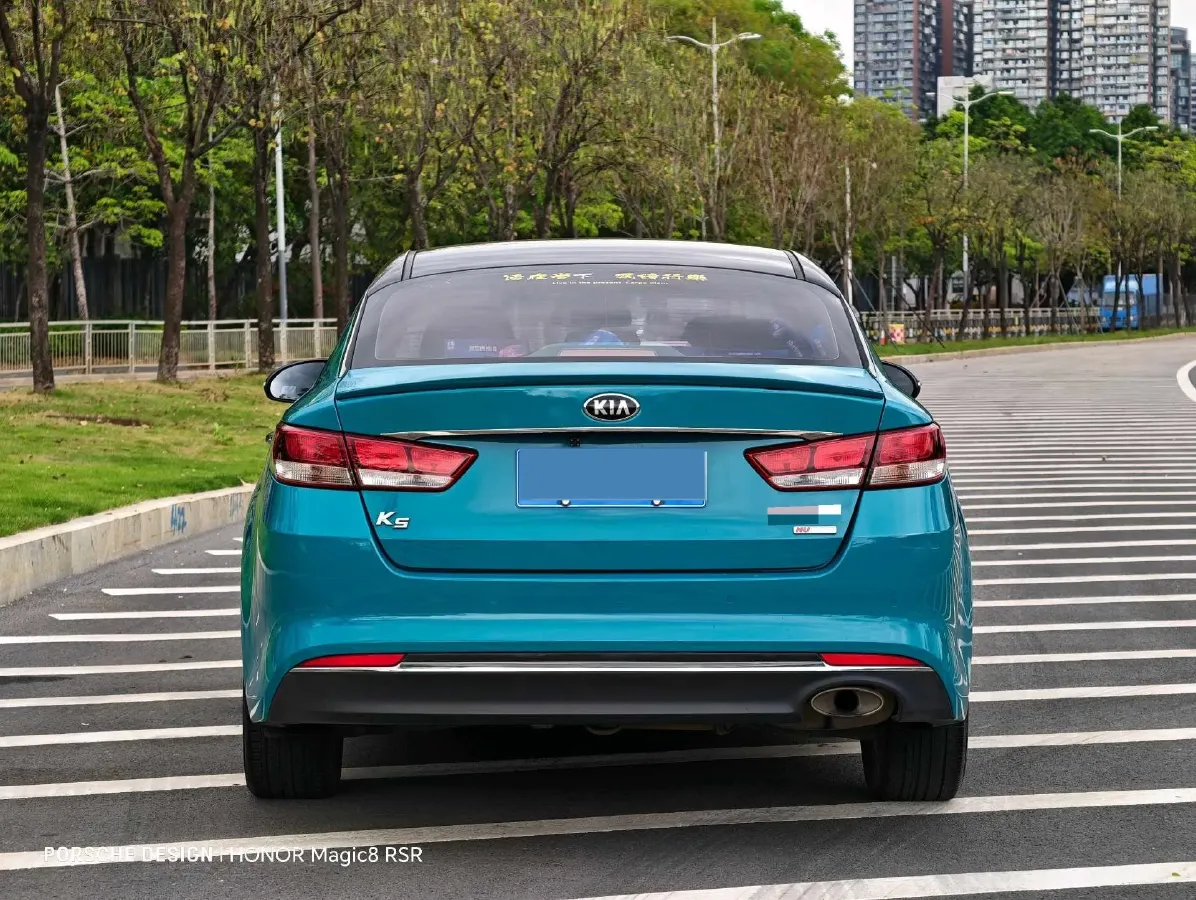 2016 Kia K5 2.0L 161HP L4 6AT,autocango,china used car exporter,china ev exporter,chinese used car exporter,chinese used ev exporter