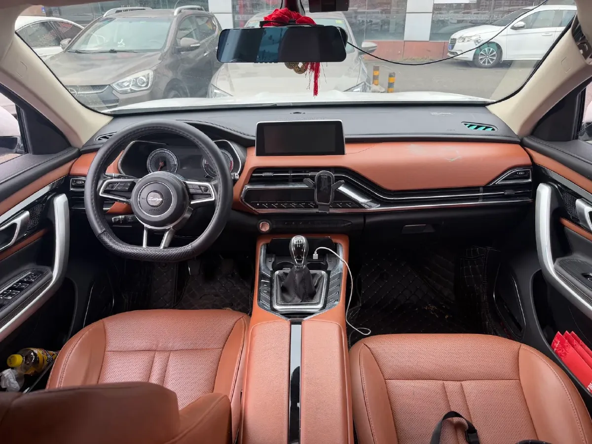 2018 Zotye T500 1.5T 156HP L4 5MT,autocango,china used car exporter,china ev exporter,chinese used car exporter,chinese used ev exporter