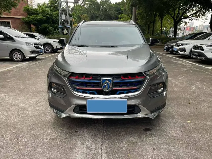 2017 HaiMa S5 Young Edition 1.6L 122HP L4 5MT,autocango,china used car exporter,china ev exporter,chinese used car exporter,chinese used ev exporter