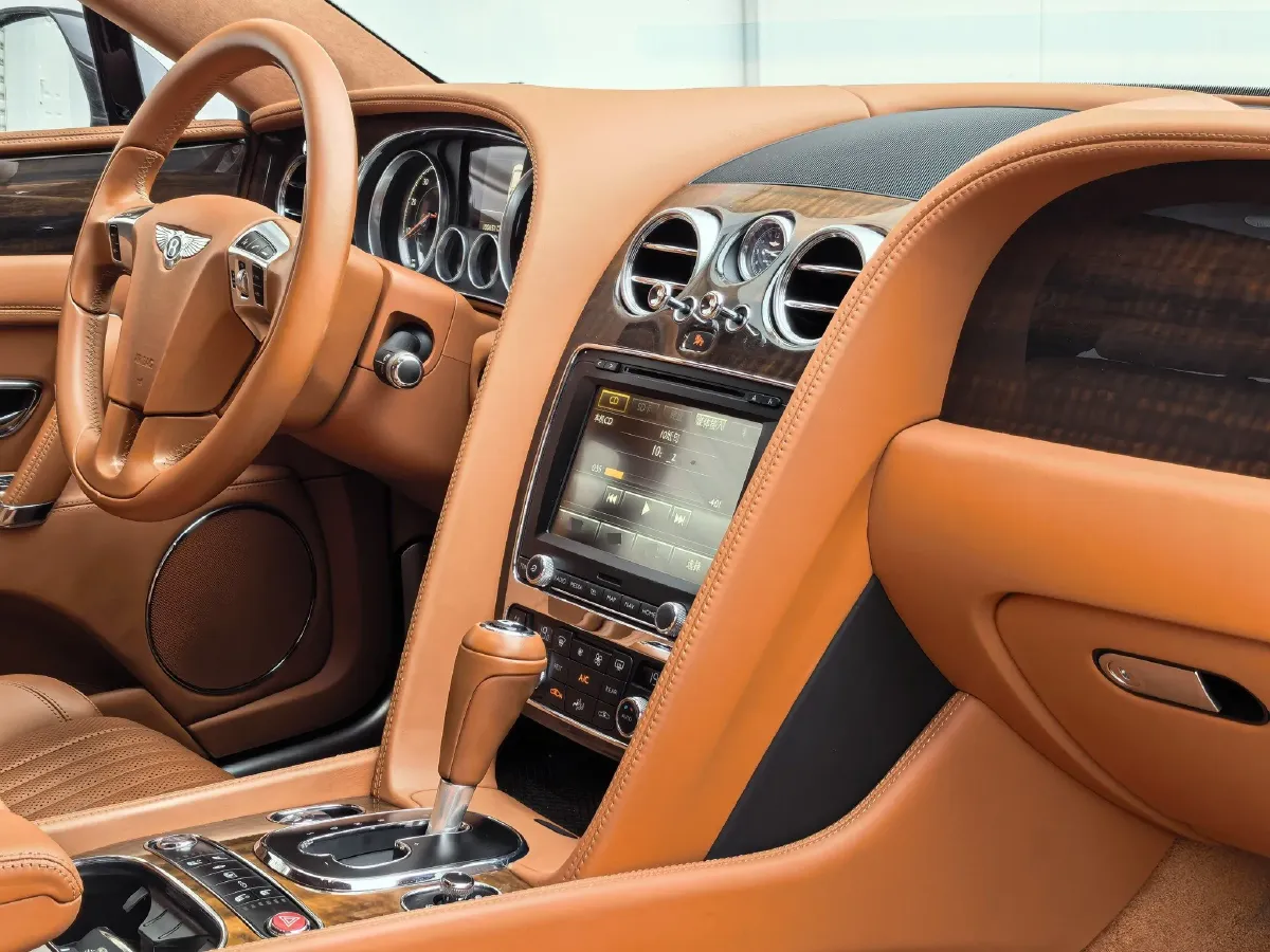 2017 Bentley Flying Spur 4.0T 507HP V8 8AT,autocango,china used car exporter,china ev exporter,chinese used car exporter,chinese used ev exporter