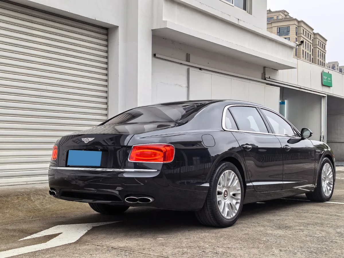 2017 Bentley Flying Spur 4.0T 507HP V8 8AT,autocango,china used car exporter,china ev exporter,chinese used car exporter,chinese used ev exporter