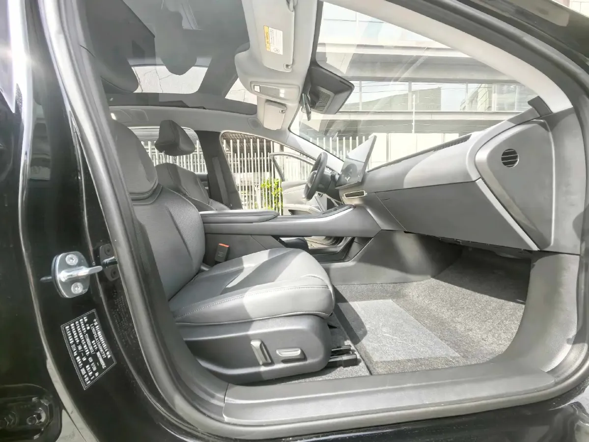 2024 Xpeng MONA M03 BEV 62.2KWH,autocango,china used car exporter,china ev exporter,chinese used car exporter,chinese used ev exporter