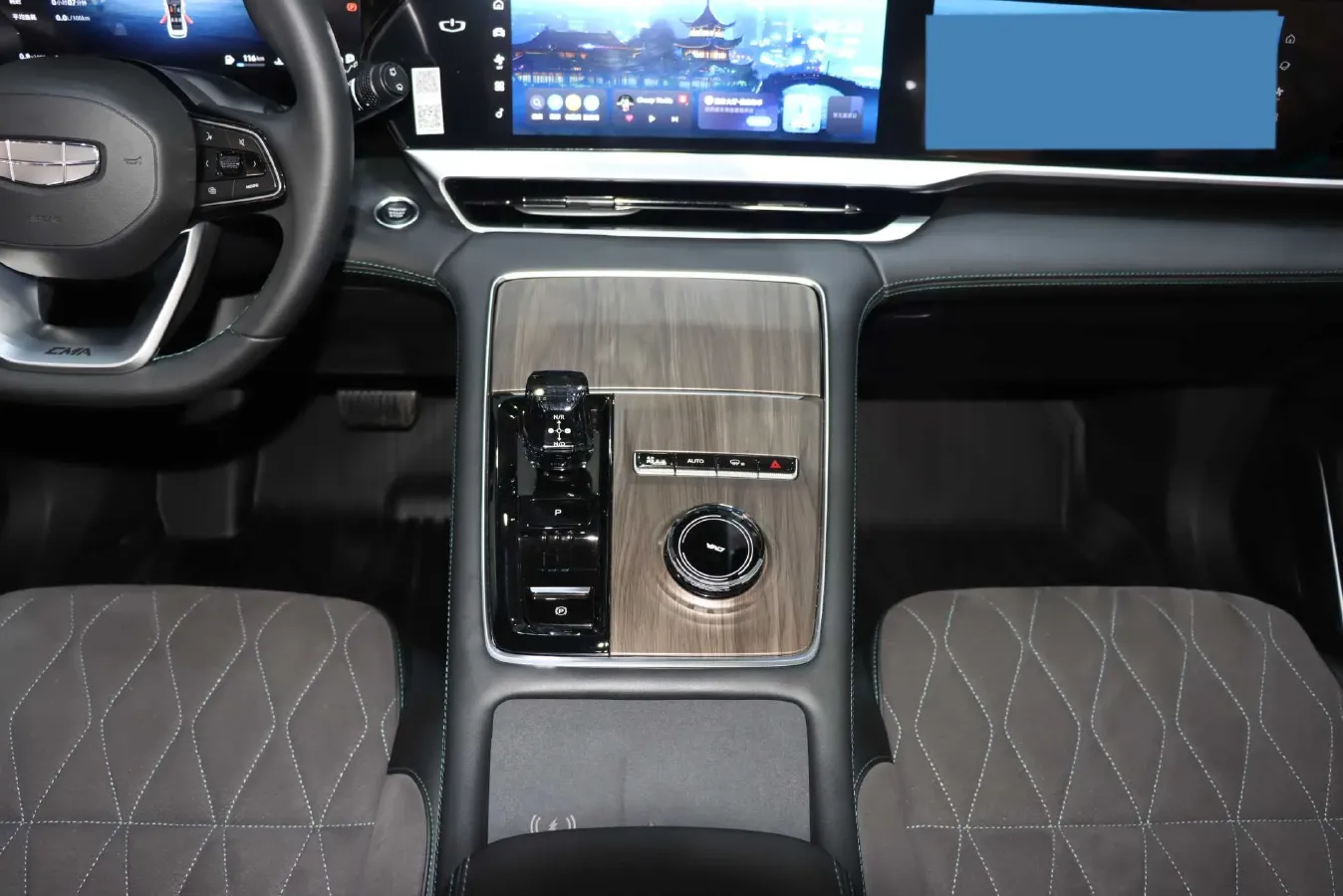 2025 Geely Monjaro 2.0T 238HP L4 8AT,autocango,china used car exporter,china ev exporter,chinese used car exporter,chinese used ev exporter