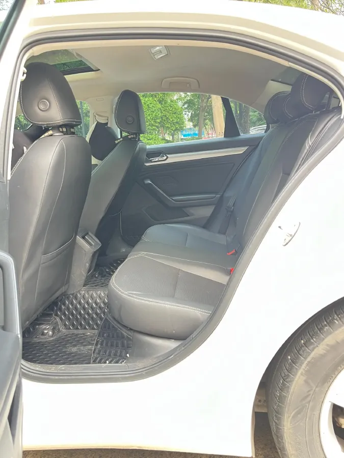 2019 Volkswagen T-Cross 1.4T 150HP L4 7DCT,autocango,china used car exporter,china ev exporter,chinese used car exporter,chinese used ev exporter