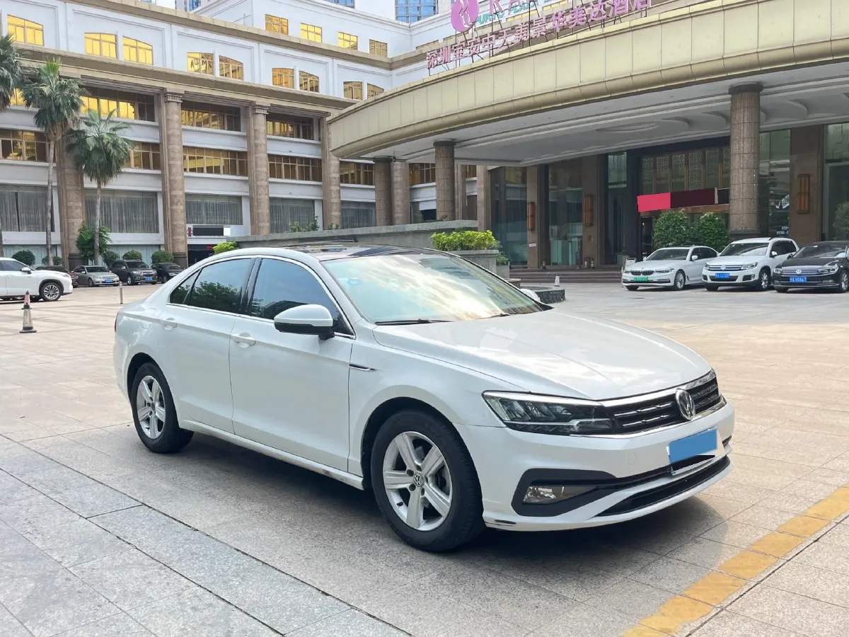 2019 Volkswagen T-Cross 1.4T 150HP L4 7DCT,autocango,china used car exporter,china ev exporter,chinese used car exporter,chinese used ev exporter