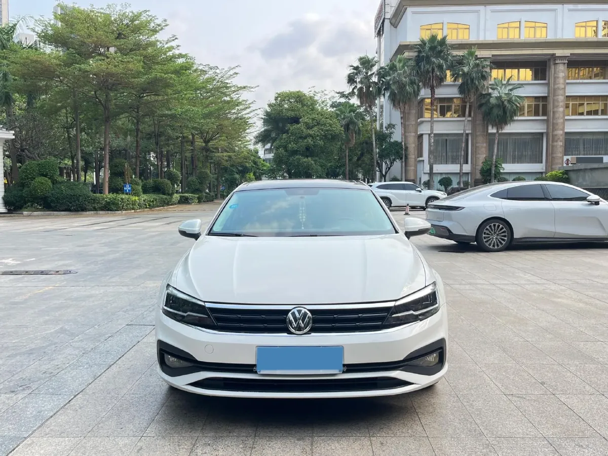 2019 Volkswagen T-Cross 1.4T 150HP L4 7DCT,autocango,china used car exporter,china ev exporter,chinese used car exporter,chinese used ev exporter