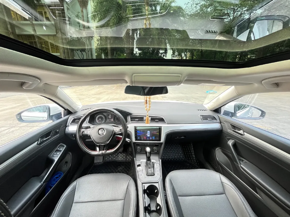 2019 Volkswagen T-Cross 1.4T 150HP L4 7DCT,autocango,china used car exporter,china ev exporter,chinese used car exporter,chinese used ev exporter