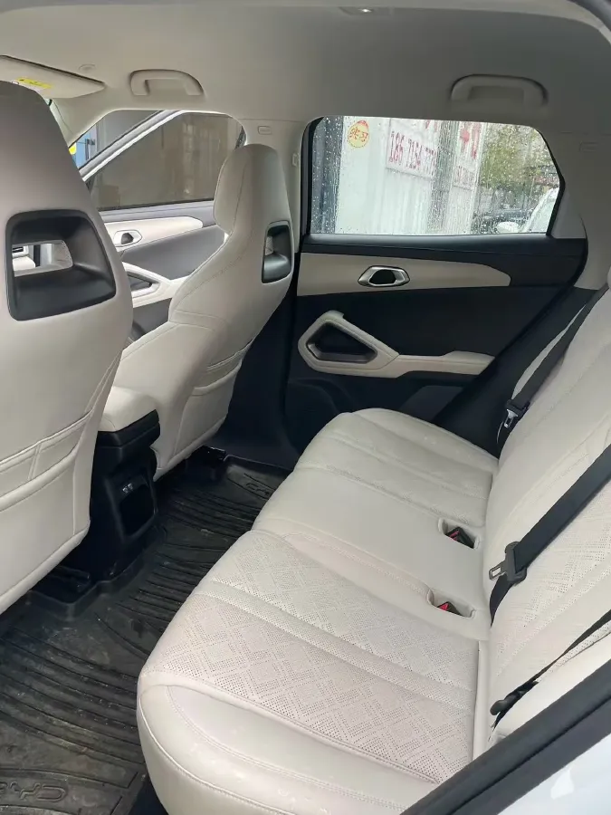 2024 BYD YuanUP BEV 45.12KWH,autocango,china used car exporter,china ev exporter,chinese used car exporter,chinese used ev exporter