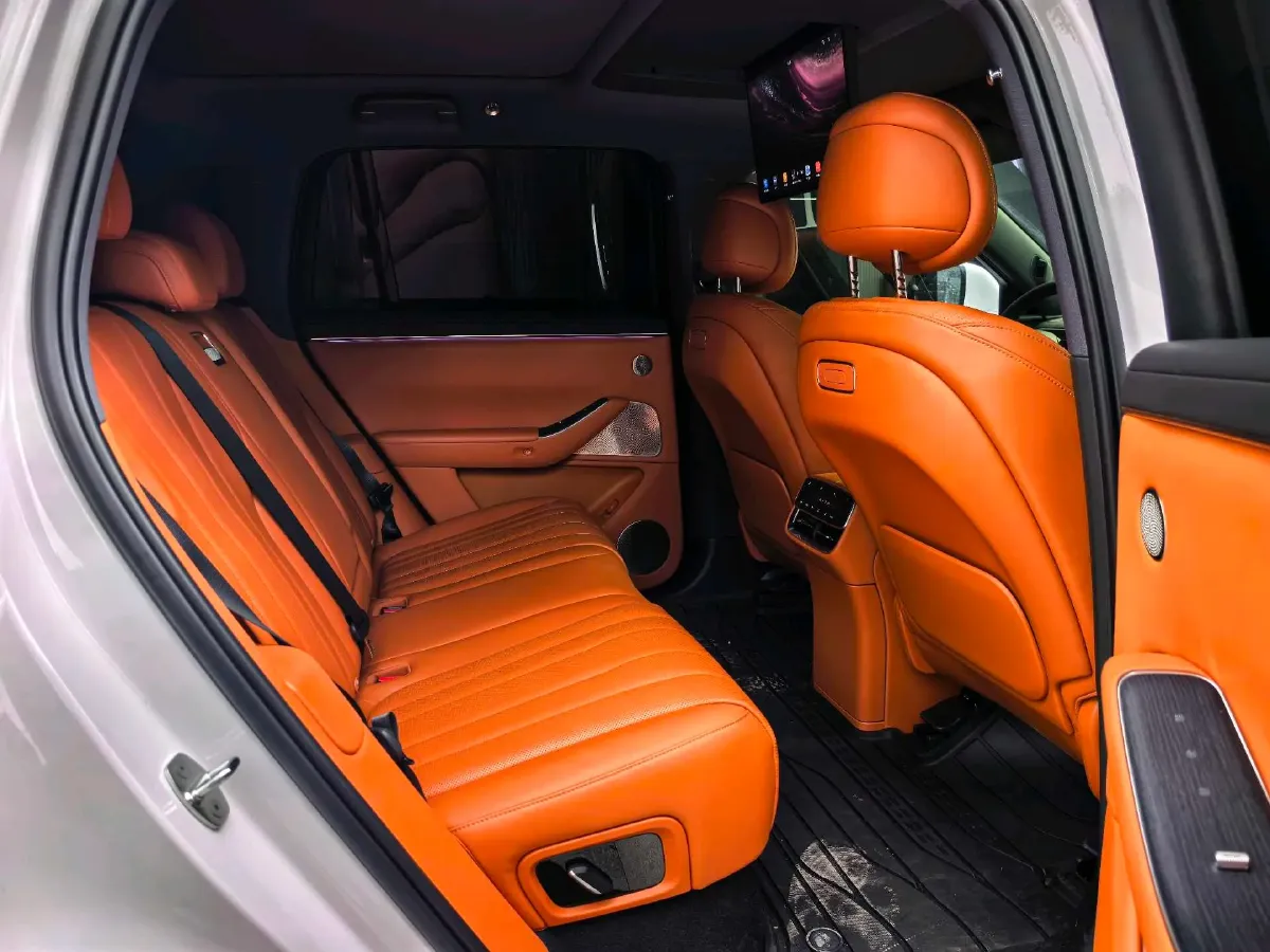 2026 AITO AITO M7 REEV 160HP REEV,autocango,china used car exporter,china ev exporter,chinese used car exporter,chinese used ev exporter