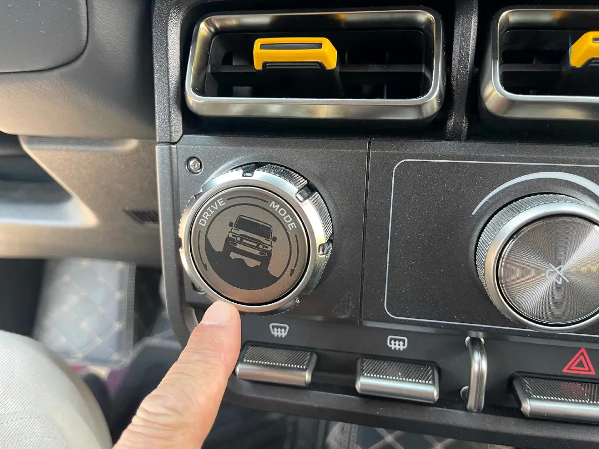 2025 iCAR iCAR Super V23 BEV 81.76KWH,autocango,china used car exporter,china ev exporter,chinese used car exporter,chinese used ev exporter