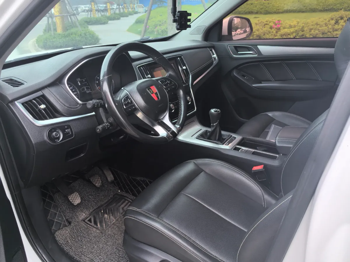 2017 Haval H2 1.5T 150HP L4 6MT,autocango,china used car exporter,china ev exporter,chinese used car exporter,chinese used ev exporter