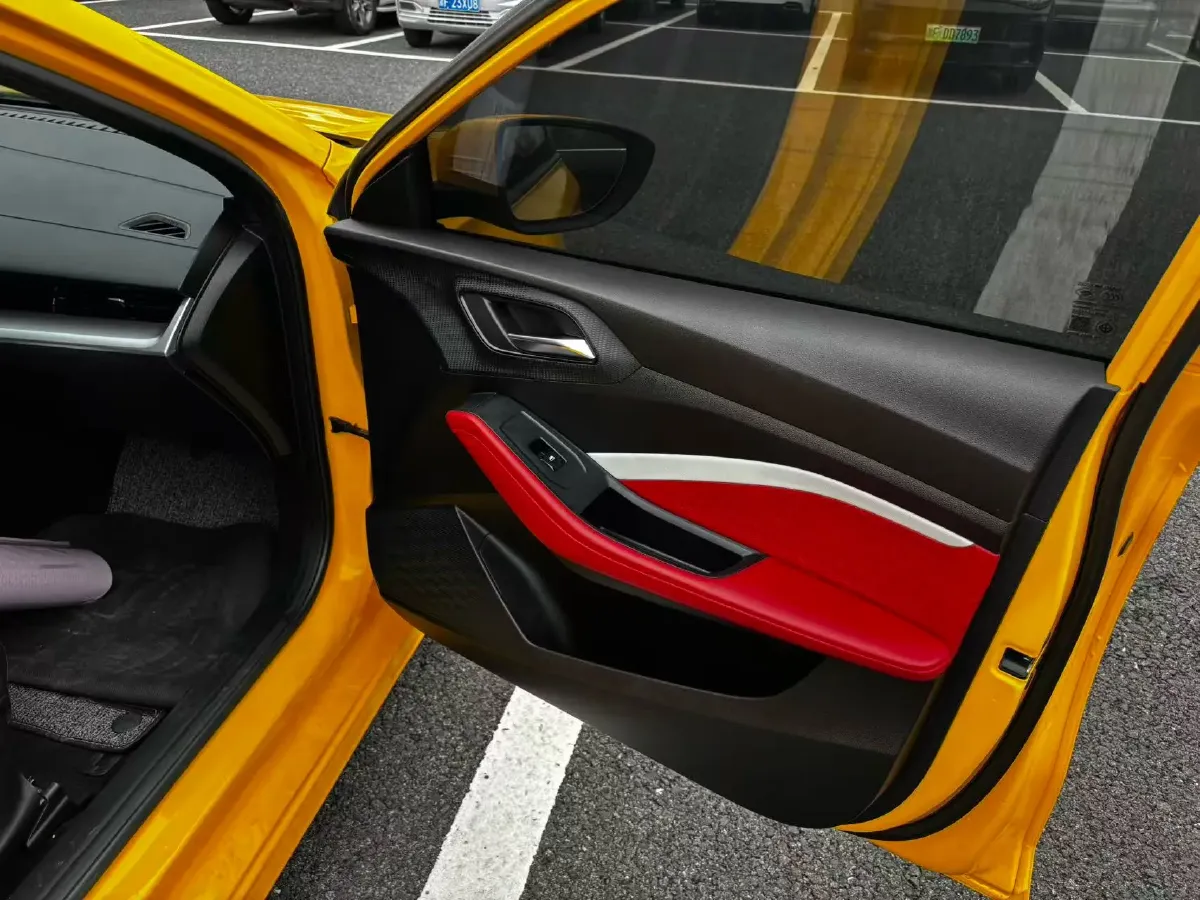 2021 MG 5 1.5L 120HP L4 CVT,autocango,china used car exporter,china ev exporter,chinese used car exporter,chinese used ev exporter